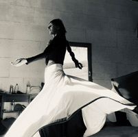 LUMÉMA - la Danse Tournoyante - photo Mohsen Fazeli - 
            Séminaire de danse soufi avec rana Gorgani - février 2020